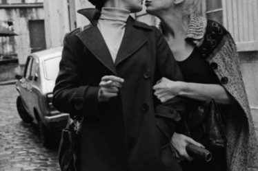 , 镜头下窥探70年代的巴黎，被站街女占领的蒙马特&#8230;., My Crazy Paris
