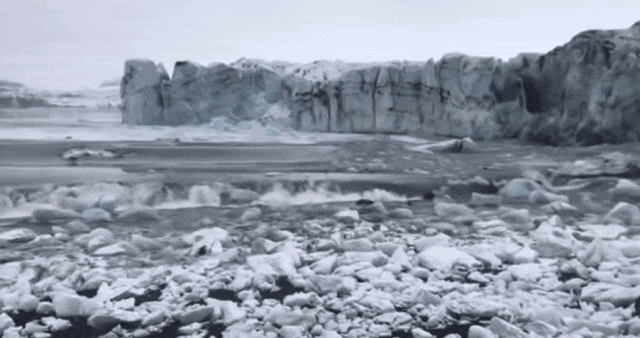 , 明天和意外哪个先来？冰岛著名打卡地杰古沙龙冰河湖，千年冰川突然崩塌！, My Crazy Paris