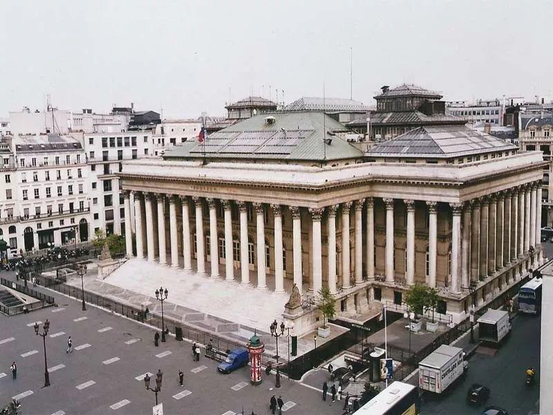 , 这很巴黎|老证券交易所被璀璨涂鸦包裹，古典与现代共舞在巴黎, My Crazy Paris