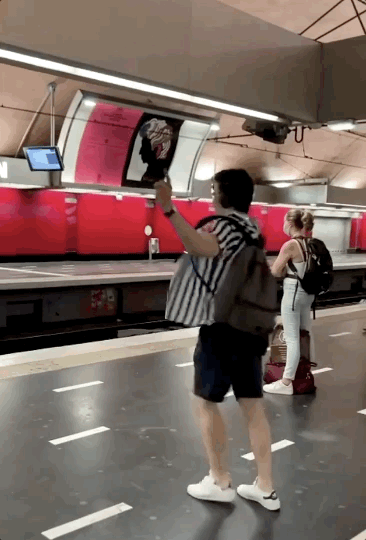 , 巴黎地铁人类行为图鉴4.0 | 还有什么是你们干不出来的？, My Crazy Paris
